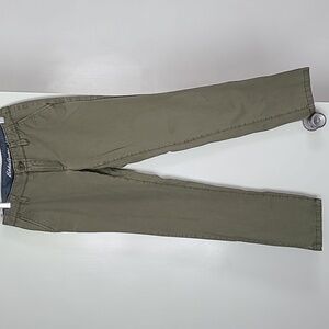 Eddie Bauer Legend Wash pants.  100 % cotton.  Size 2, olive gre…